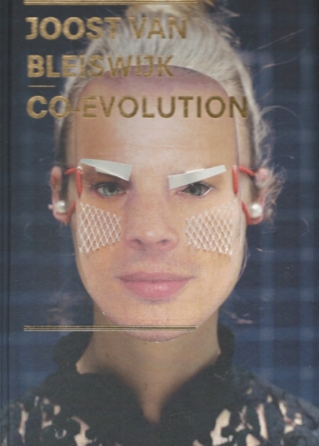 Co-evolution: Kiki van Eijk & Joost van Bleiswijk