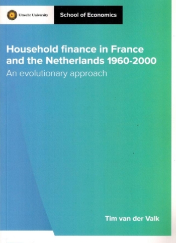 Household finance in France