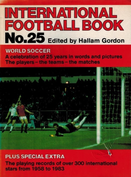 International Football Book No. 25