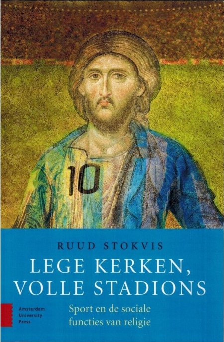 Lege kerken en volle stadions