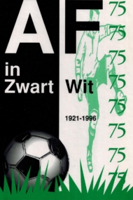 Always Forward in Zwart Wit 75 jaar